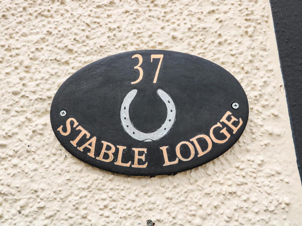 Stable Lodge Coldstream Exterior photo